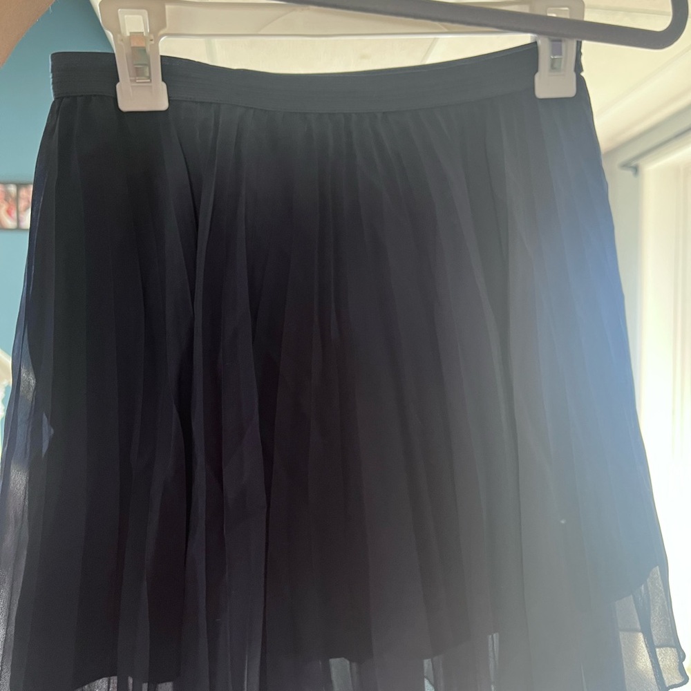 Navy Chiffon Pleated Mini Skater Skirt - Picture 3 of 3